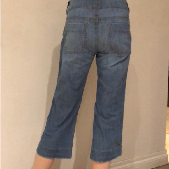 Pure color light weight cropped jeans - Picture 2 of 3